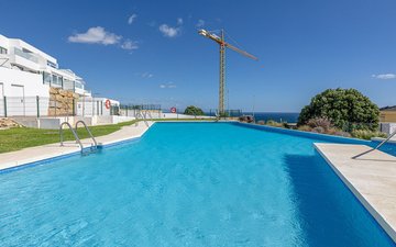 Property slide 18