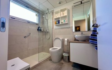 Property slide 27