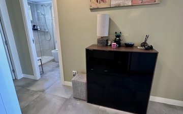 Property slide 32