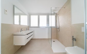 Property slide 33