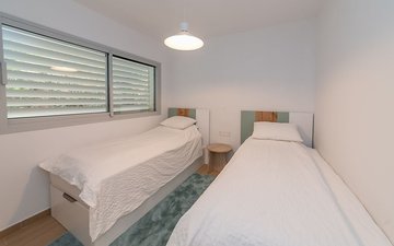 Property slide 12