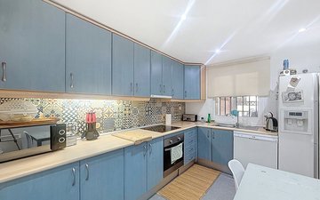 Property slide 15