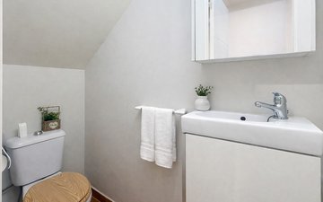 Property slide 16