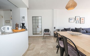 Property slide 30