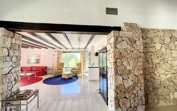 Property slide 11
