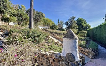 Property slide 42