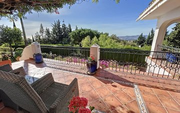 Property slide 49
