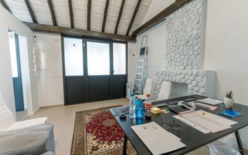 Property slide 18