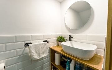 Property slide 24