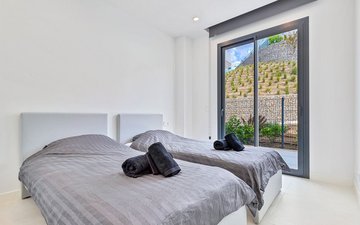 Property slide 12