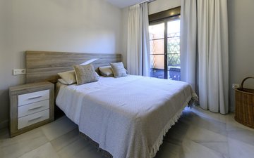 Property slide 17