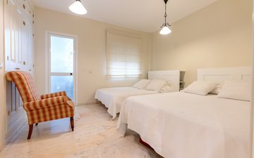 Property slide 22