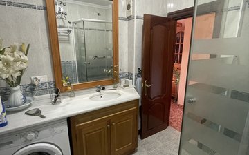 Property slide 21