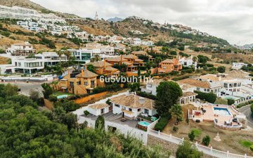 Property slide 34