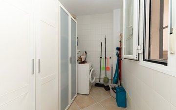 Property slide 21