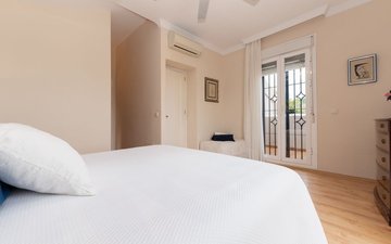 Property slide 4