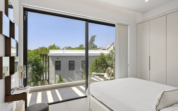 Property slide 22