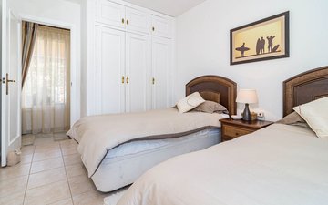 Property slide 21