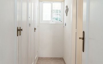 Property slide 31