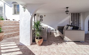 Property slide 46