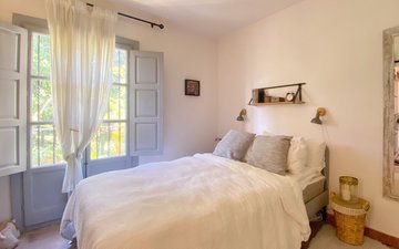 Property slide 31