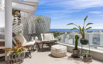 Property slide 22