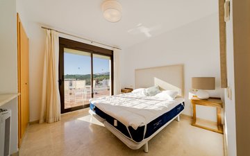 Property slide 17