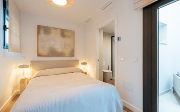 Property slide 16