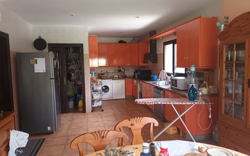 Property slide 8