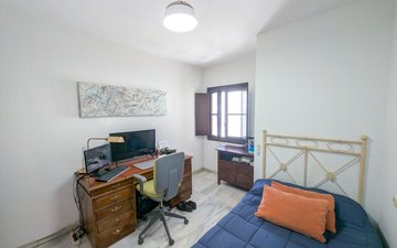Property slide 27