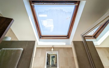 Property slide 32
