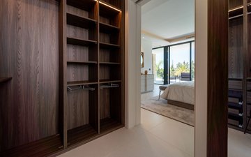 Property slide 39