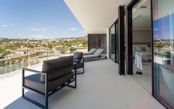 Property slide 46