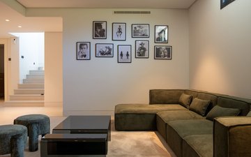 Property slide 64