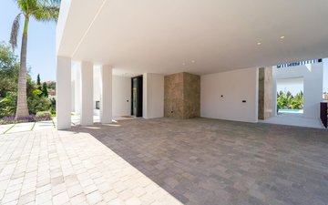 Property slide 8