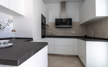 Property slide 17