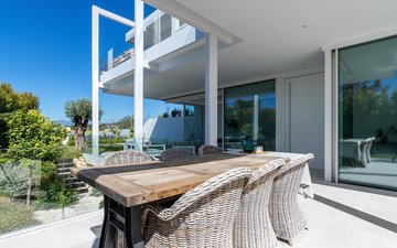 Property slide 18
