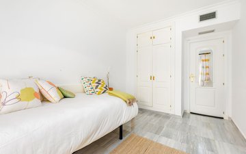Property slide 19