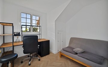 Property slide 18