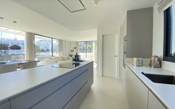 Property slide 14
