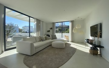 Property slide 17