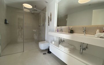 Property slide 20