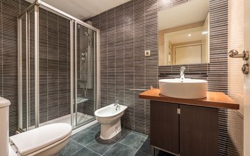 Property slide 17