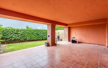 Property slide 18