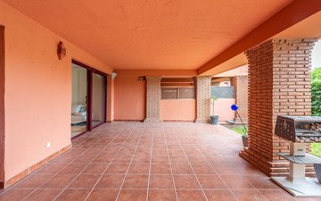 Property slide 19