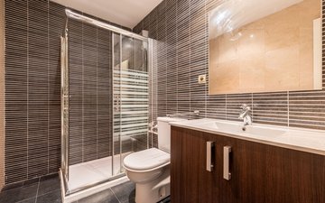 Property slide 20