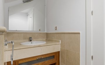 Property slide 16