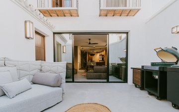 Property slide 10