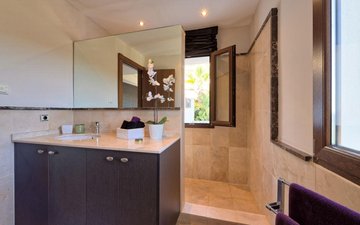 Property slide 18