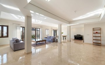 Property slide 37
